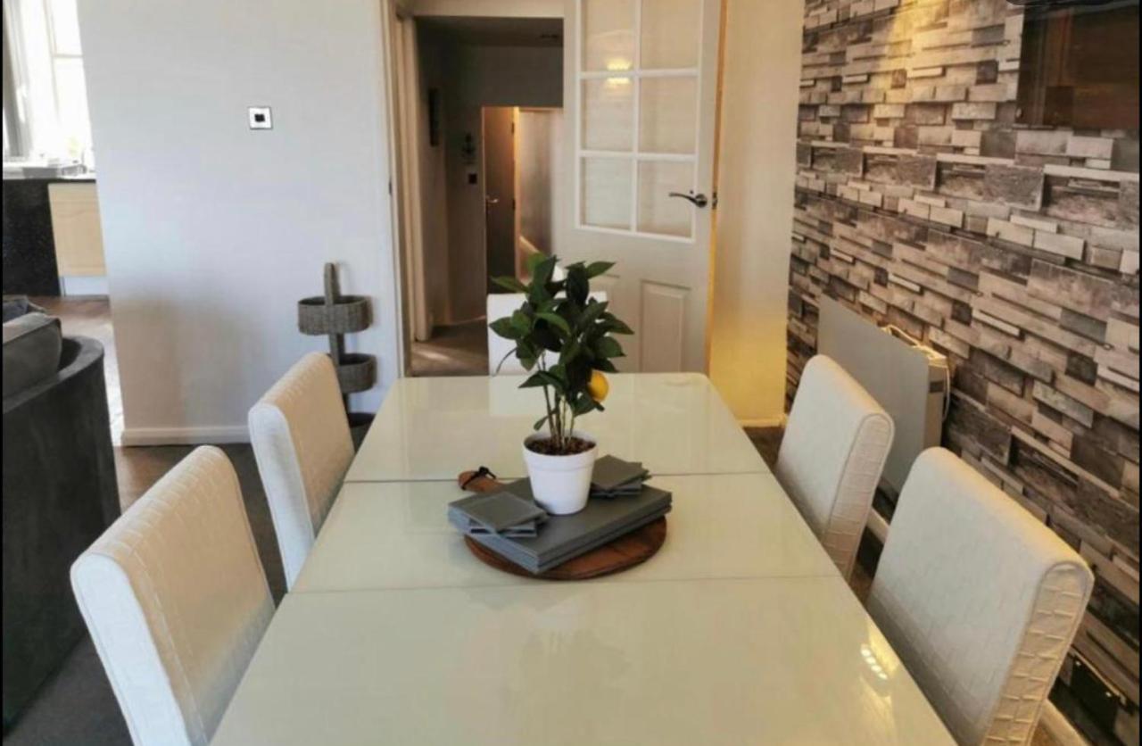 Sea View Apartment Large Balcony Whirlpool Bath 2 Bedrooms Sky Glass Tv Bridlington Luaran gambar