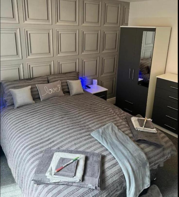 Sea View Apartment Large Balcony Whirlpool Bath 2 Bedrooms Sky Glass Tv Bridlington Luaran gambar